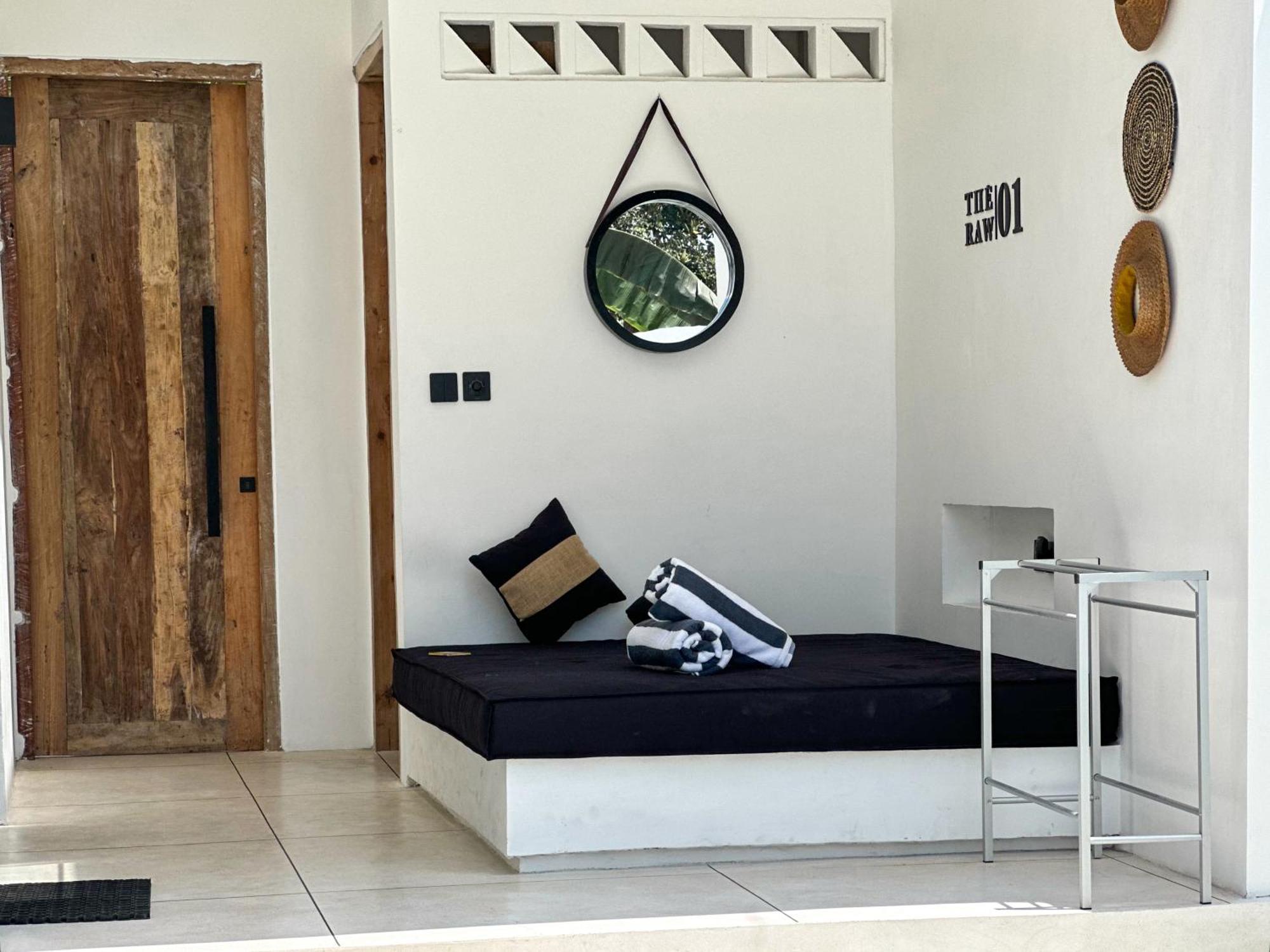 The Raw Bingin Villa Uluwatu Dış mekan fotoğraf